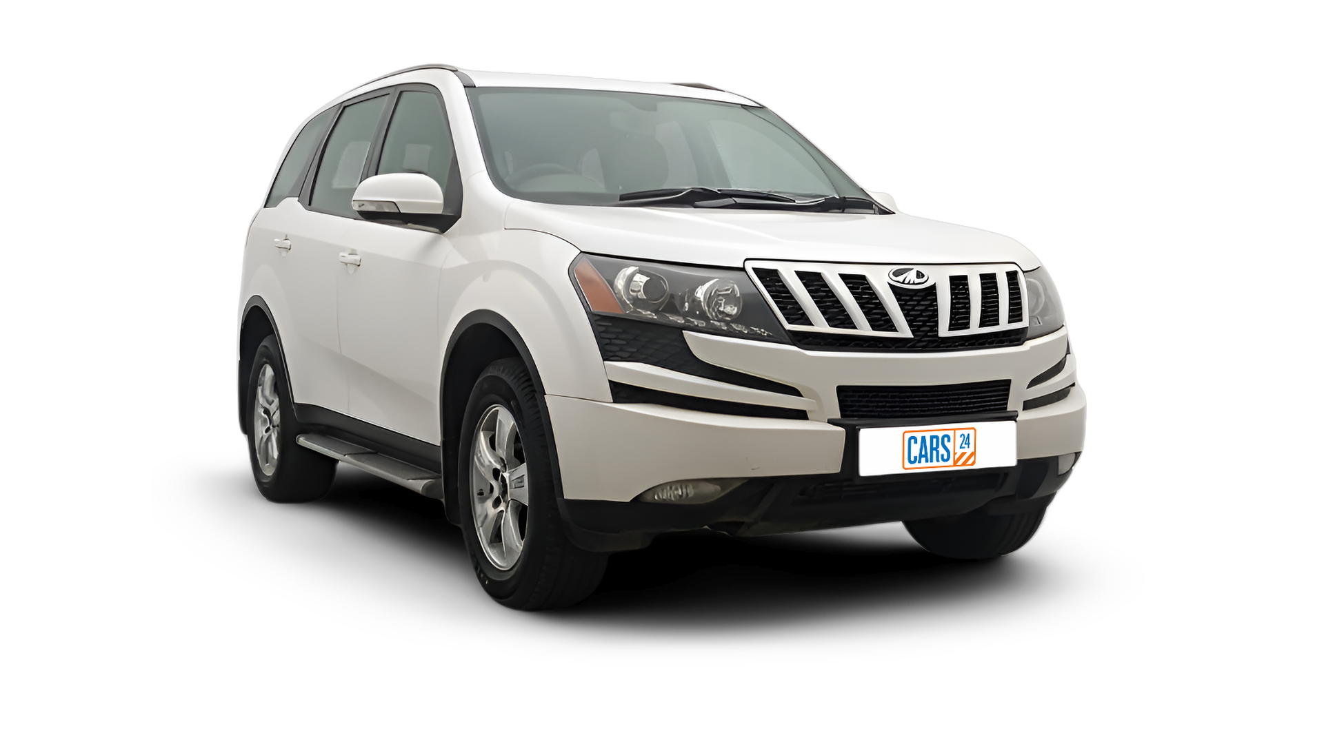 Mahindra XUV500-img